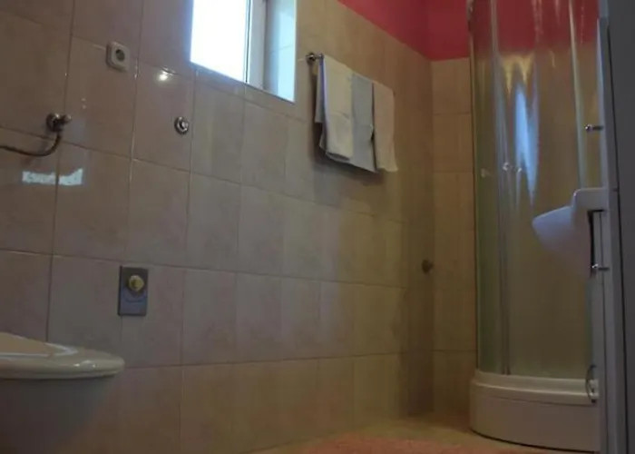 アパート Julietta ピロヴァッツ